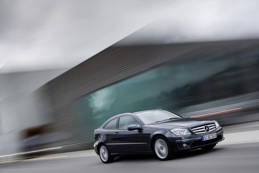  Mercedes-Benz CLC350 Sports Coupe 2009 года  (фото 4 из 5)
